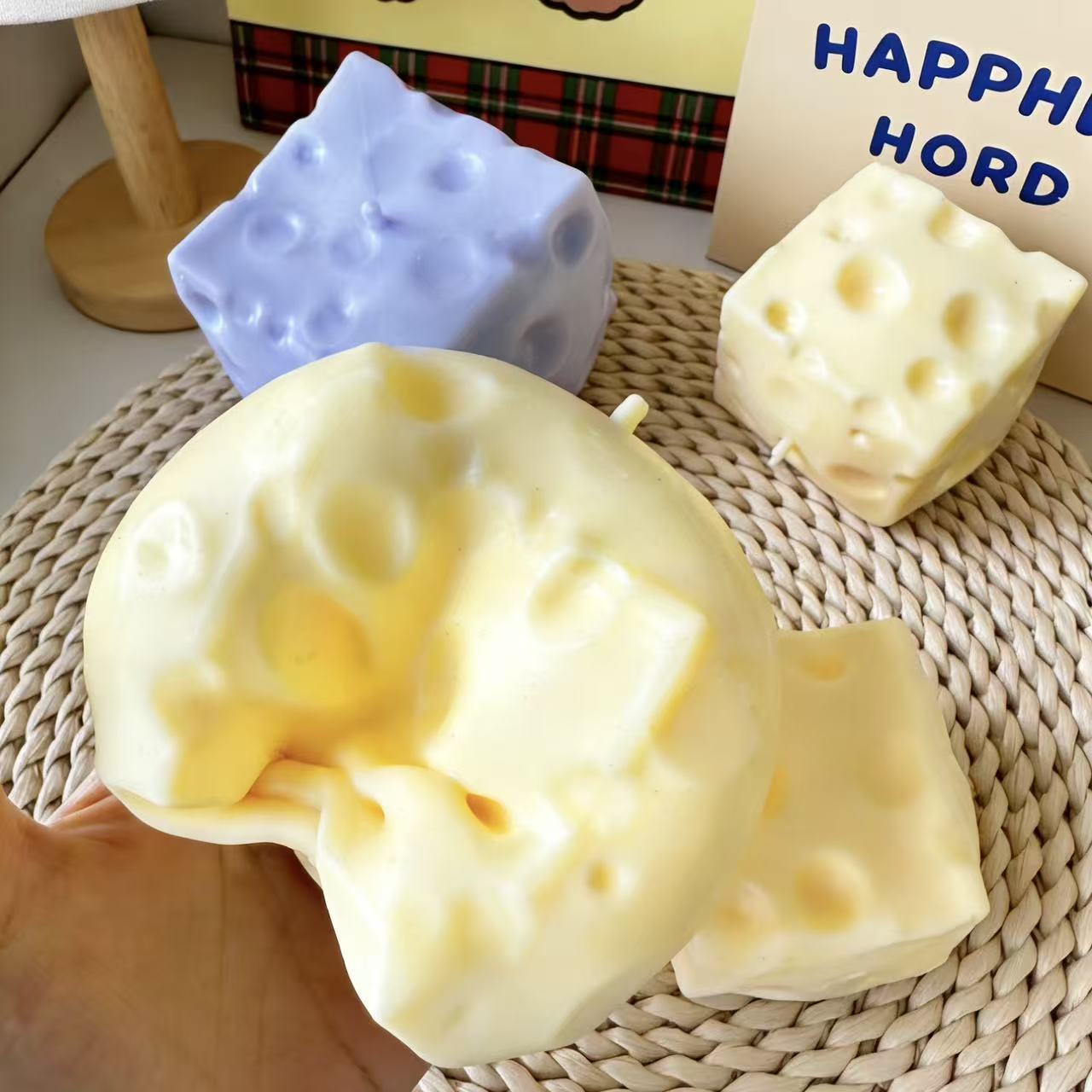 *-*Jumbo Cheese Cube Stress Ba - đánh giá và giá Fidget Cube Original