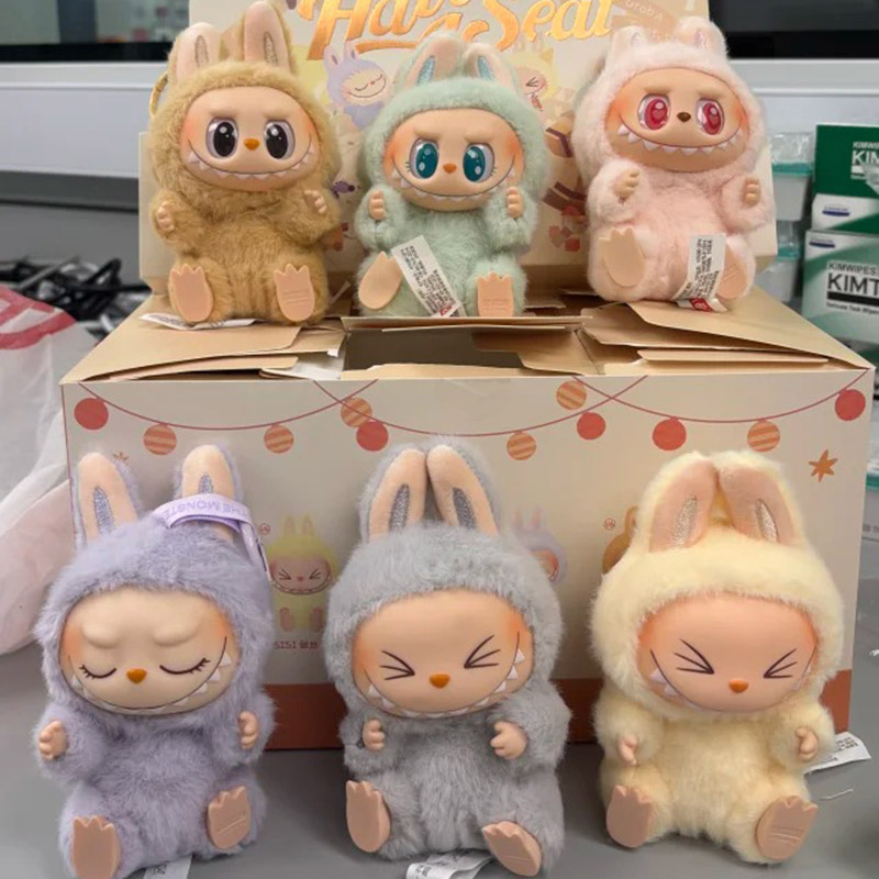 POP MART Original Labubu Doll  - đánh giá và giá Vinyl Figure Blank