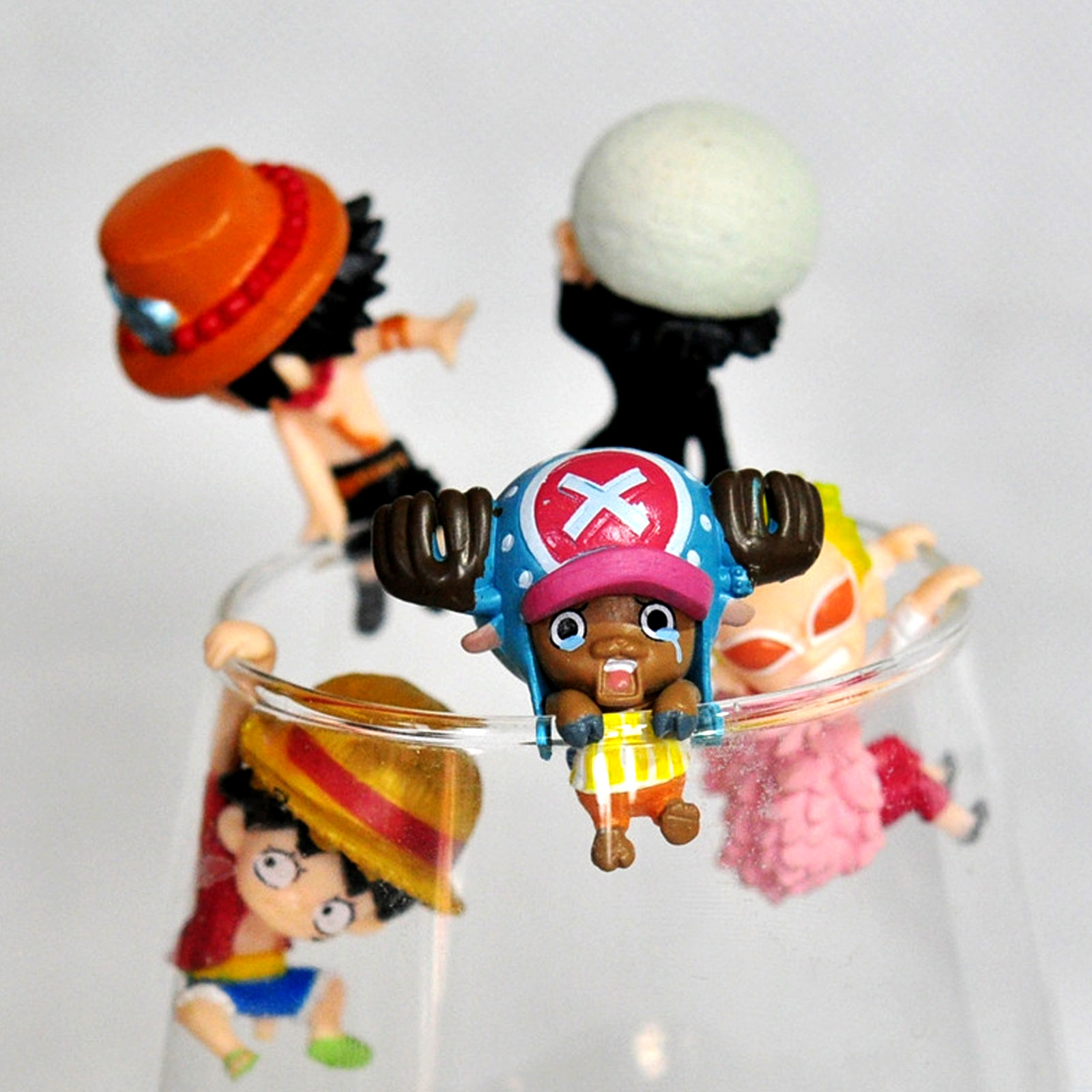 Authentic One Piece Gashapon F - đánh giá và giá Capsule Toy Gashapon