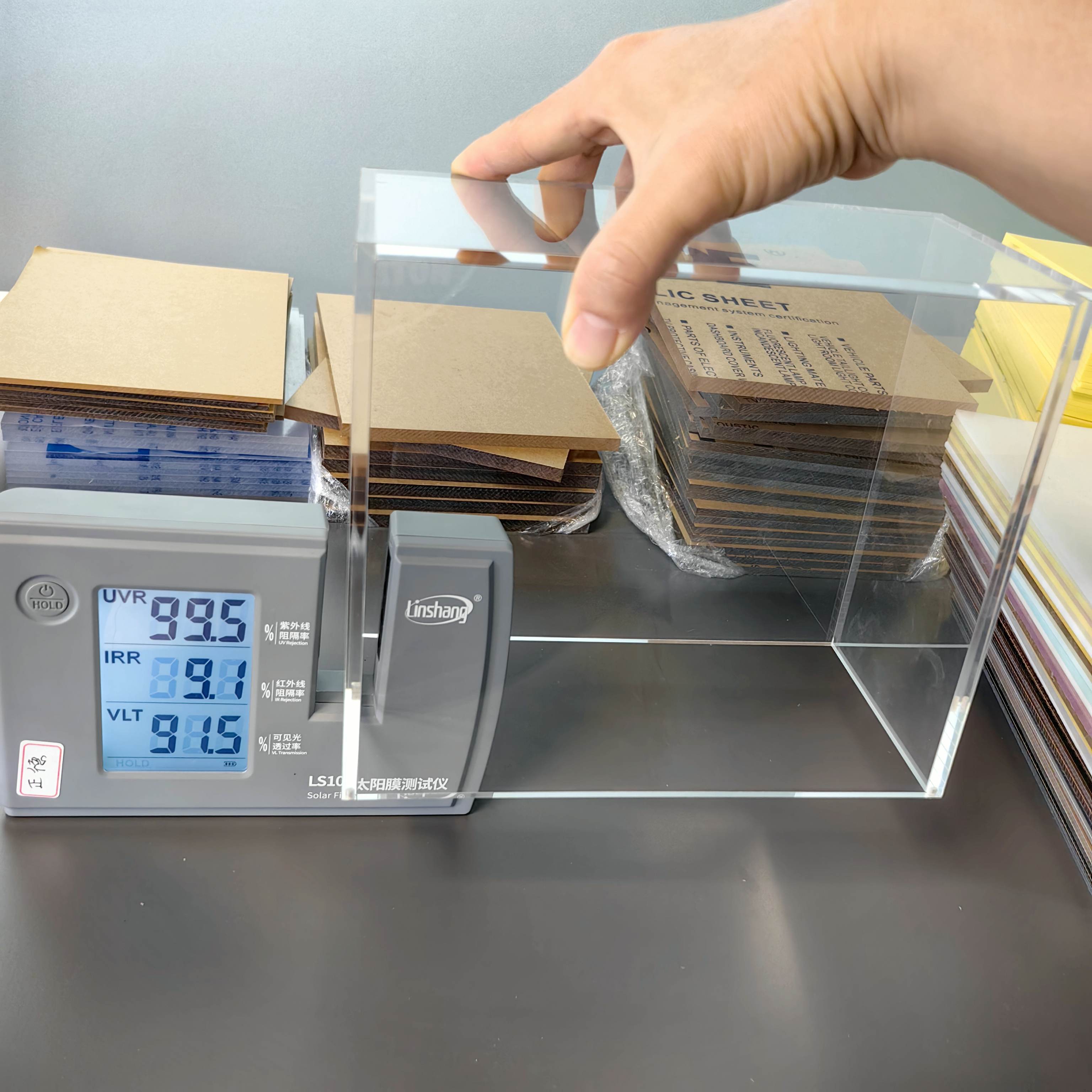 99% UV protection Magnetic Mod - đánh giá và giá Display Case Acrylic